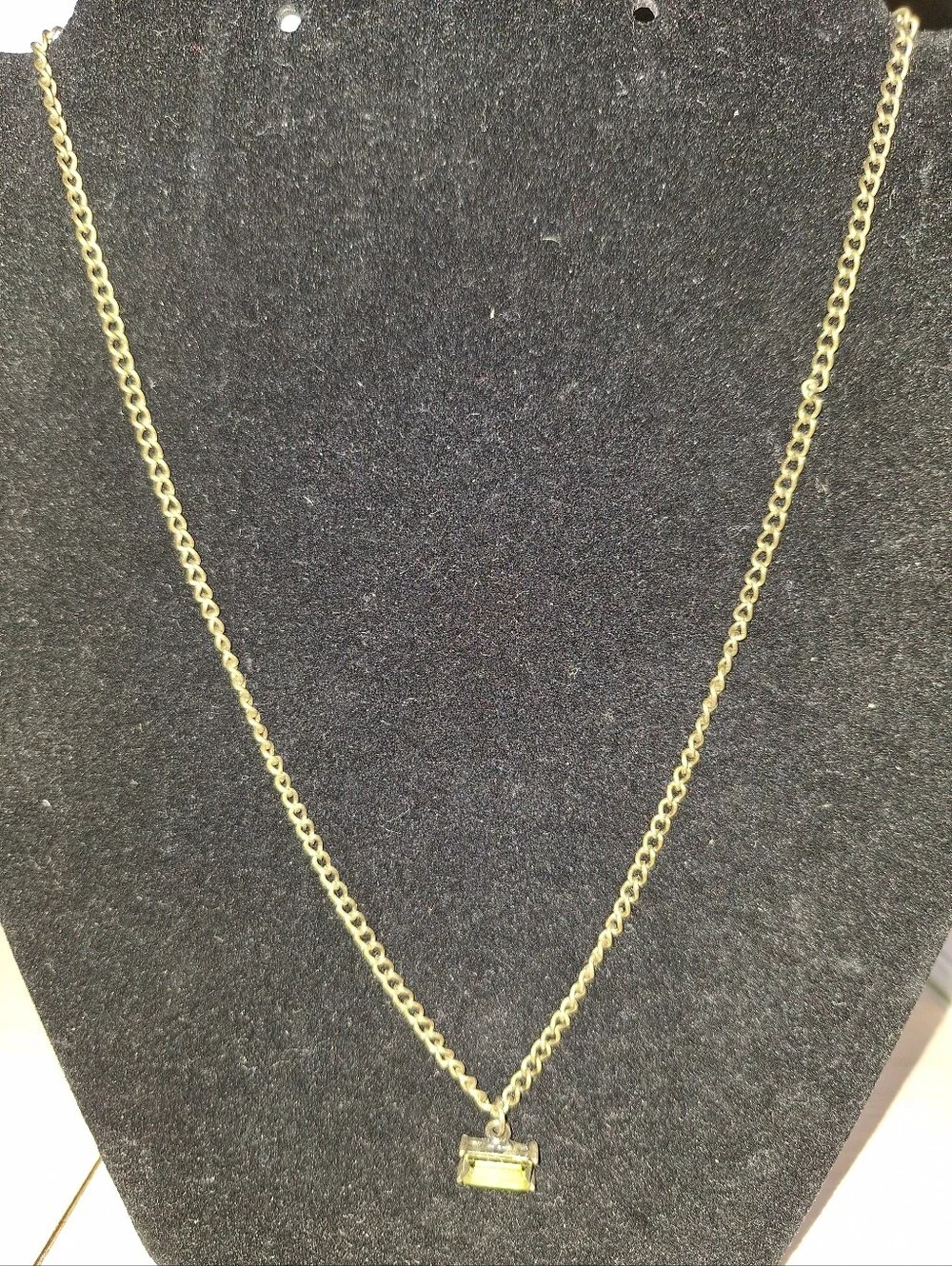 Olivine Green Crystal Pendant Necklace - Bronze Chain